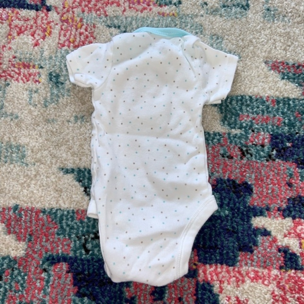 Gerber newborn onesies - Picture 5 of 5
